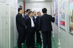 宜春市电子信息产业链招商小分队莅临九游网站网页版界面登入-九游(中国)参观调研